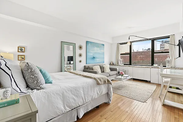 Rented by Compass | media 16