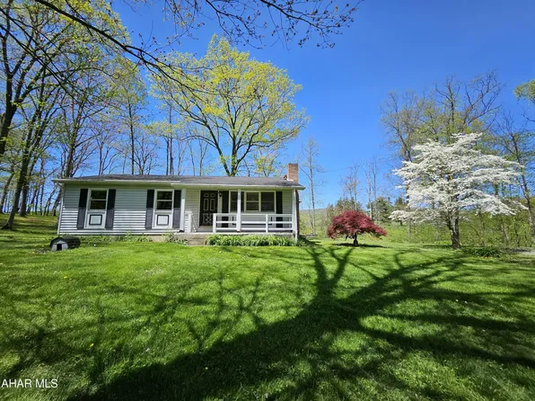 451 Rossman Rd, Tyrone, PA 16686