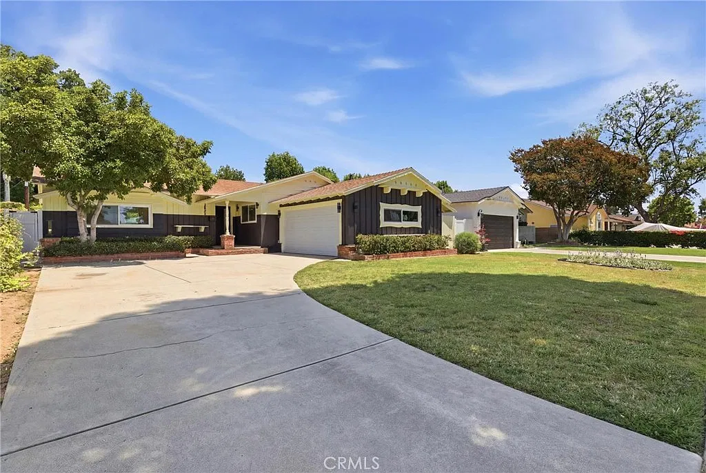 3 bed, 1450 sqft, $4,800 — Photo 2
