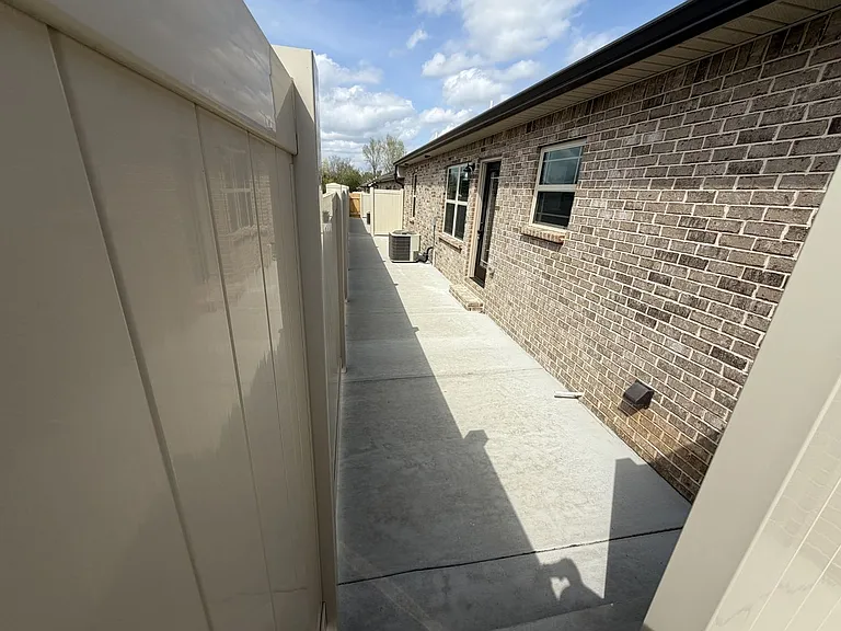 1505 Green Ln — Photo 22
