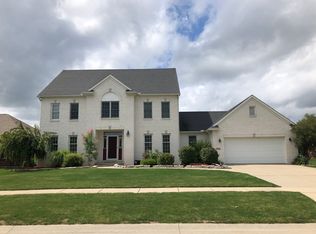 504 Bridgewater Dr, Oregon, OH 43616