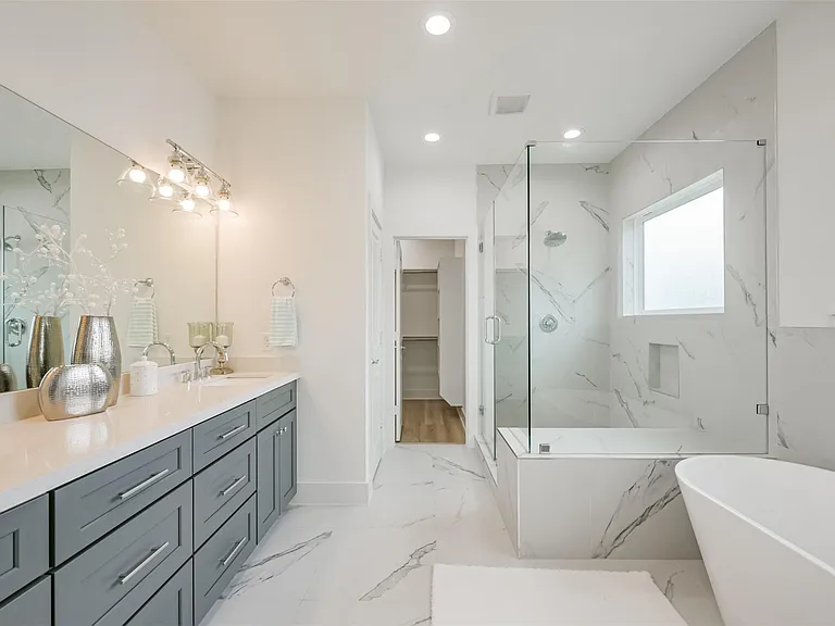 5630 Balbo St — Photo 30