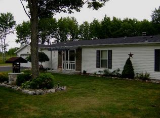 5364 N Hockaday Rd, Gladwin, MI 48624