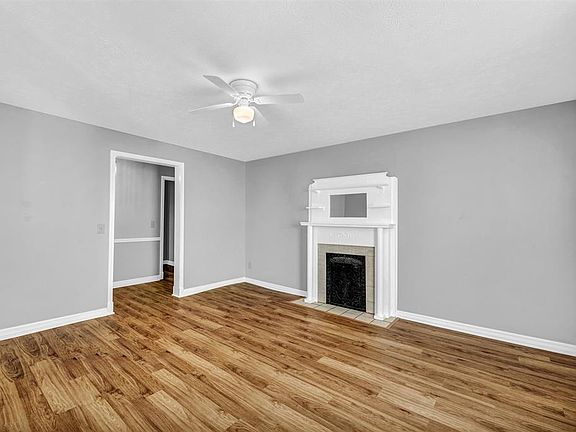 5th image of 416 E 20th St