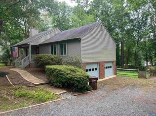 7 Englewood Dr, Palmyra, VA 22963