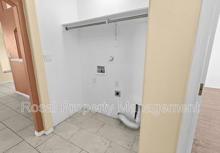 2305 Maiden Grass Rd NW — Photo 7