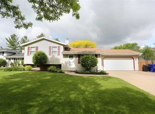 2513 S Gladys Ave, Appleton, WI 54915