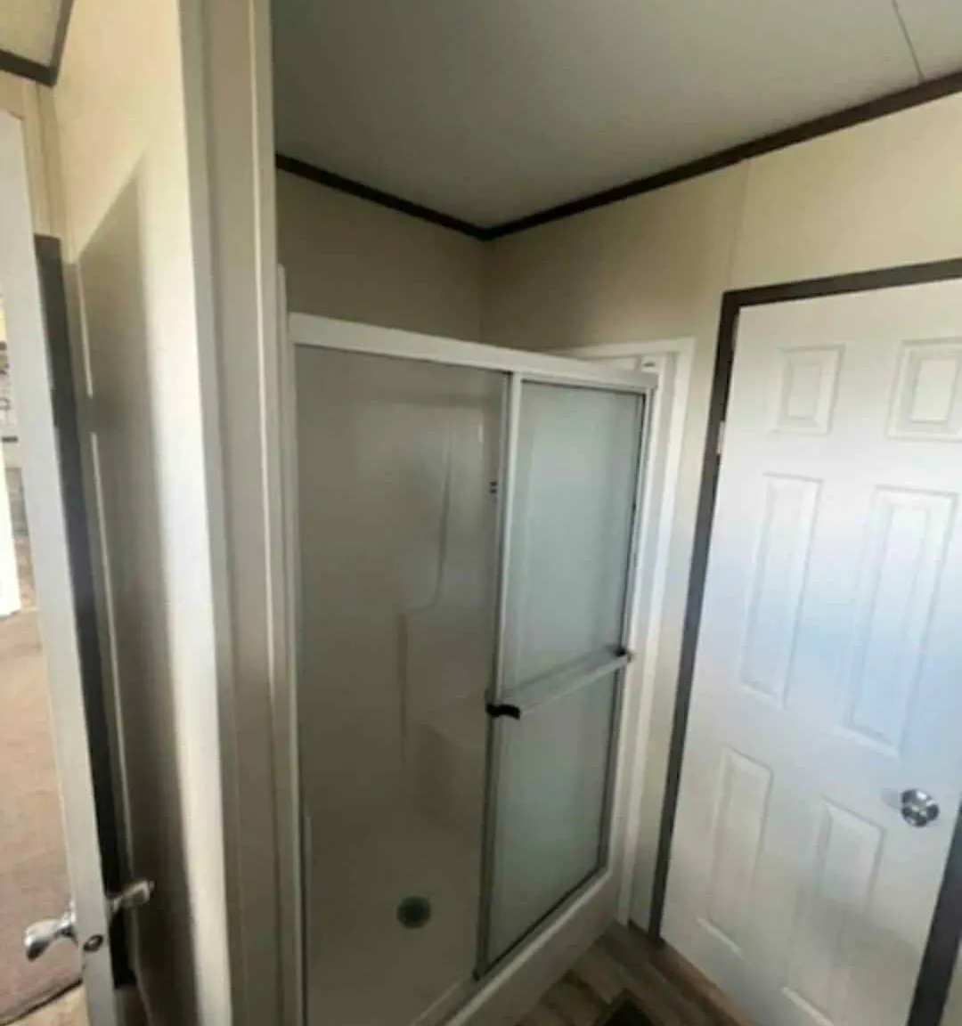 3 bed, $1,550 — Photo 4