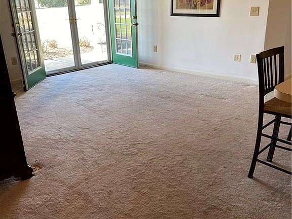 5th image of 22688 Lenox Dr #115