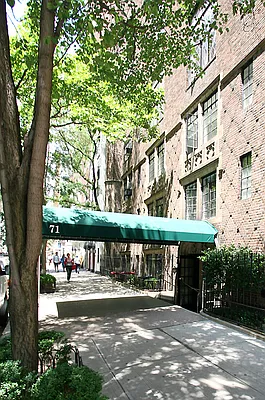 Sold by Brown Harris Stevens | media 2