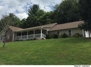 211 Old Mountain Rd, Mars Hill, NC 28754