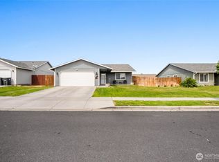 1312 W Electra St, Moses Lake, WA 98837