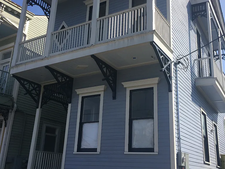 2124 Baronne St — Photo 5