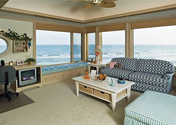 Study in Master Suite #2