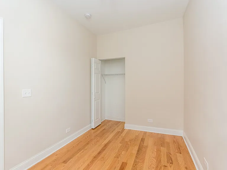 915 S Aberdeen St — Photo 27