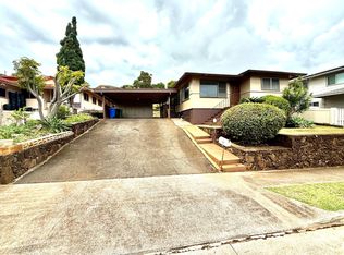 1176 Ala Hinano Pl, Honolulu, HI 96818