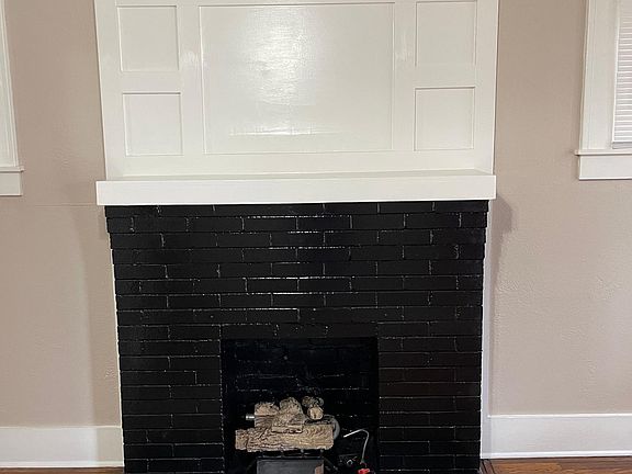 5th image of 610 S Crawford Ave