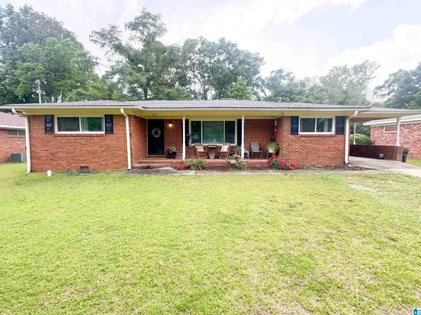 803 3rd St N, Clanton, AL 35045