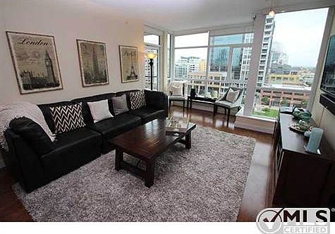 1st image of 325 7th Ave Unit 902