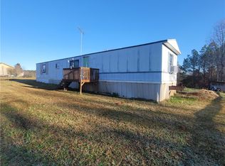 202 Sand Hill Trl, Westminster, SC 29693