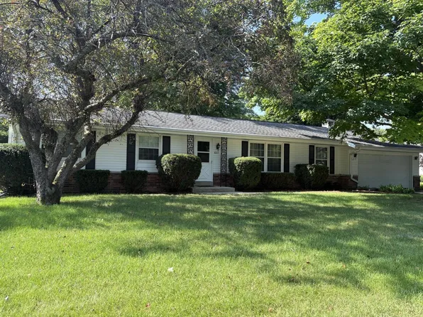 6217 West Carolann DRIVE, Brown Deer, WI 53223