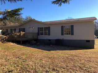 846 Melton Rd, Liberty, SC 29657