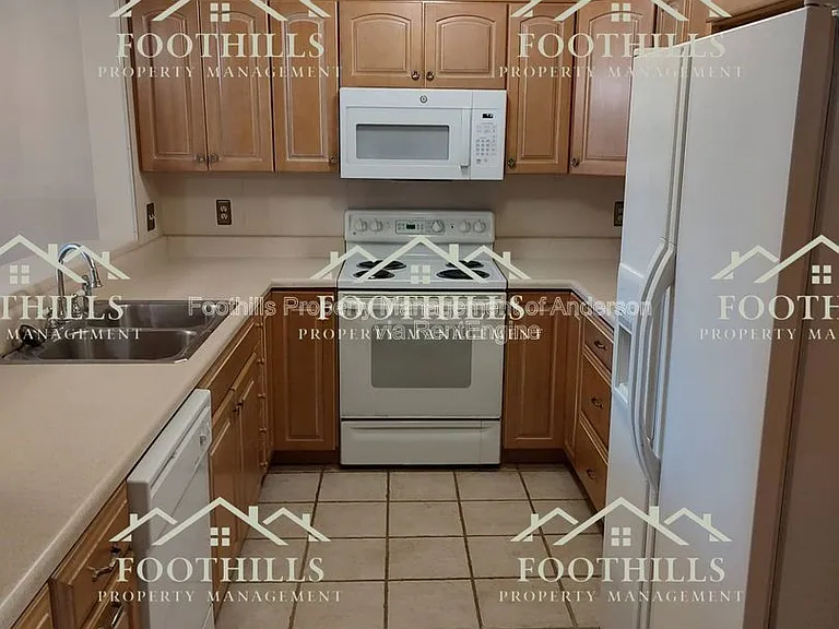 2105 Portside Way — Photo 7