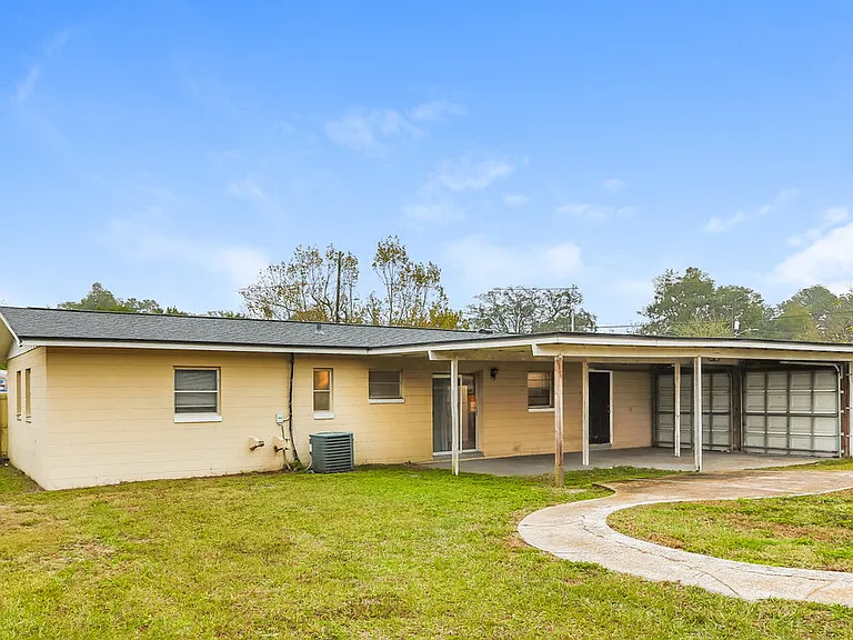 5664 Hillman Dr — Photo 19