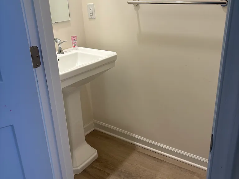 712 Fremont Dr — Photo 37