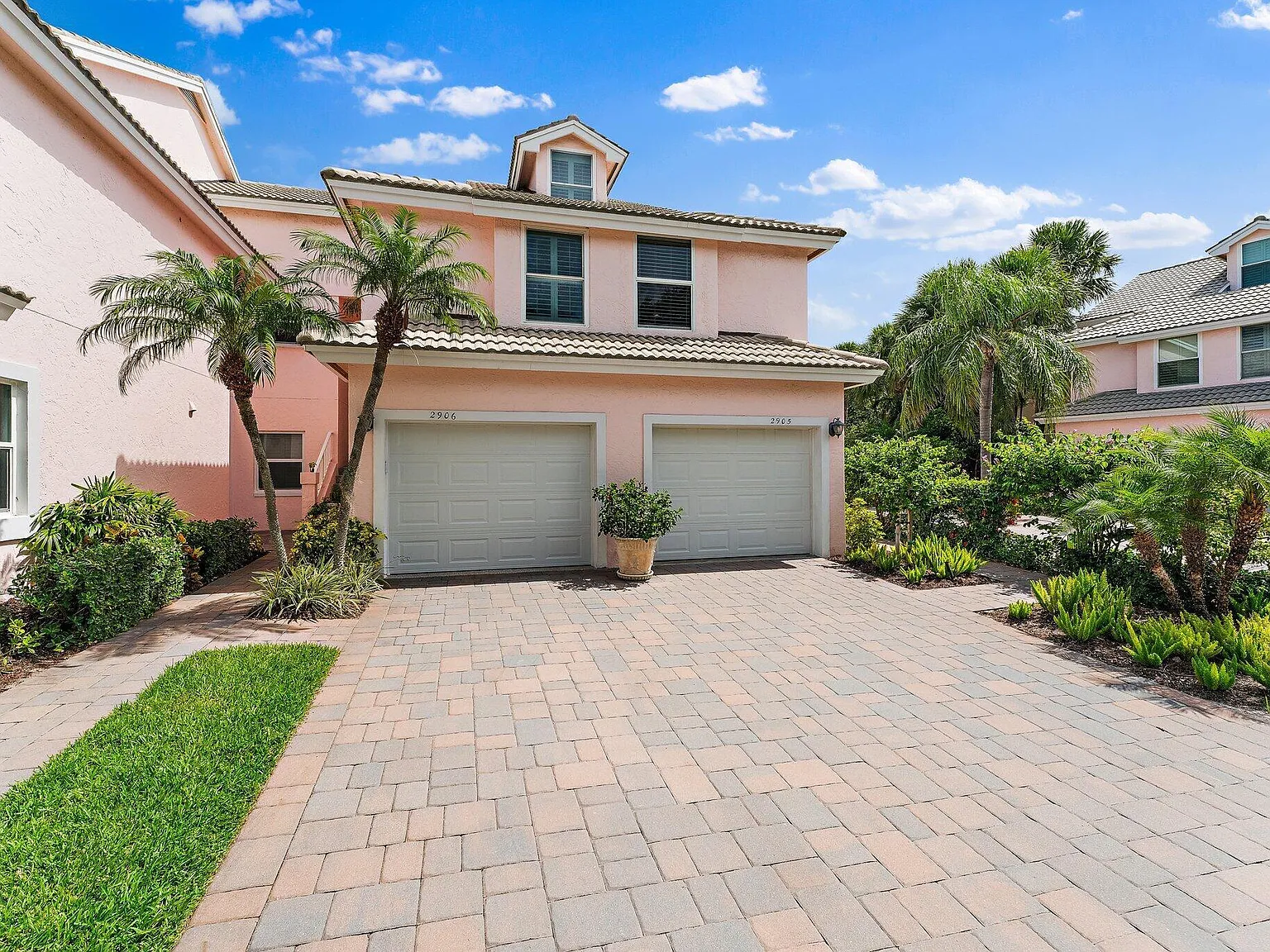 2 bed, 2.5 bath, 1195 sqft, $7,500 — Photo 3