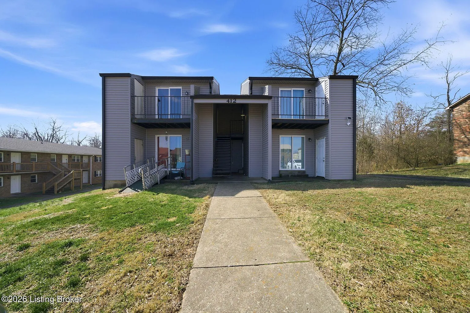 412 Woodcreek Dr photo 1