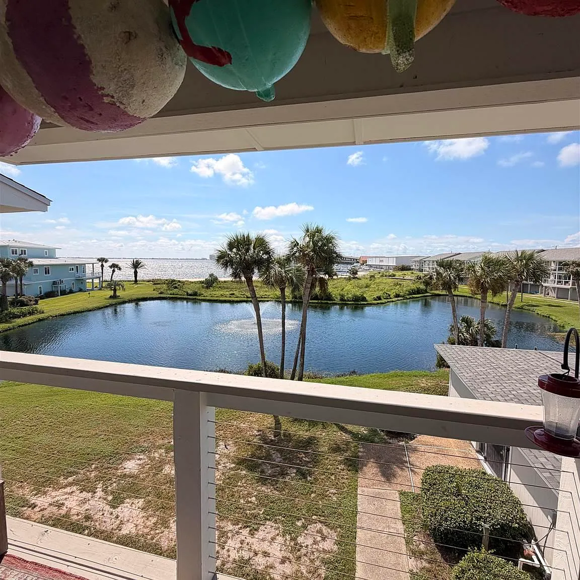 2 bed, 998 sqft, $2,500 — Photo 1