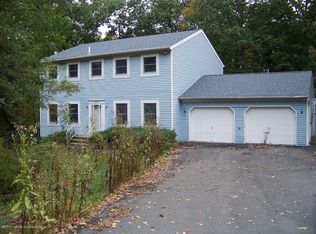 1677 Ariel Ave, Scranton, PA 18505