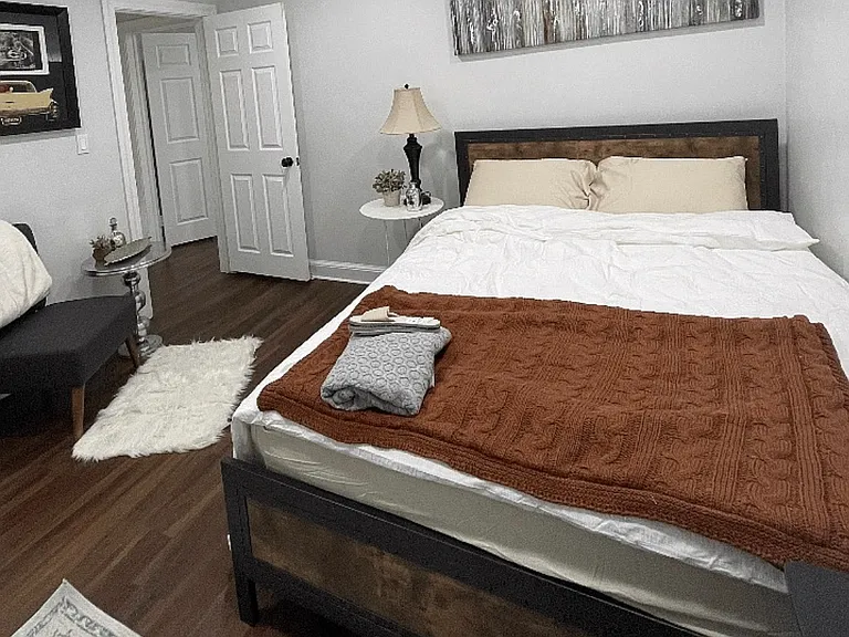 5003 Barnaby Ln #2 — Photo 1