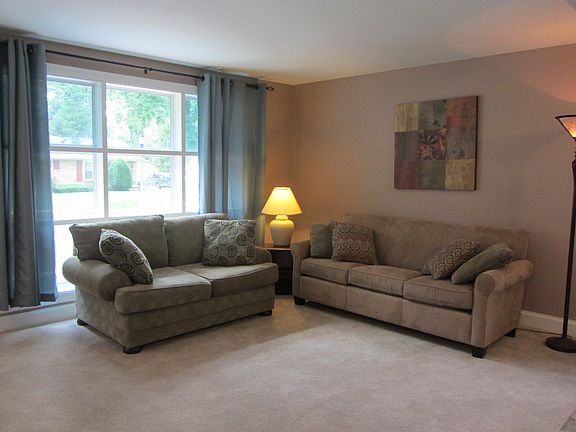 2nd image of 316 Harriet Ave