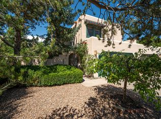 2965 Camino Piedra Lumbre, Santa Fe, NM 87505