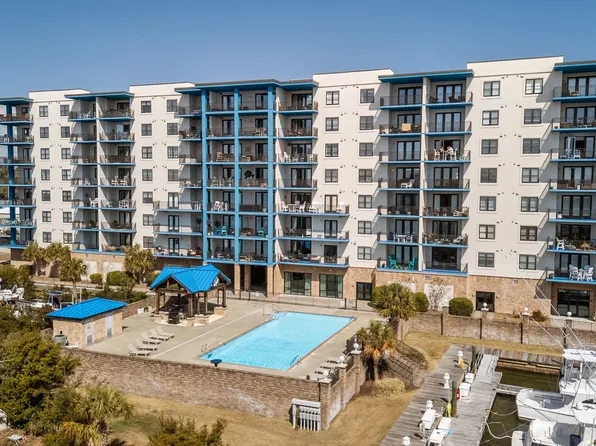 4425 Arendell St, Morehead City, NC