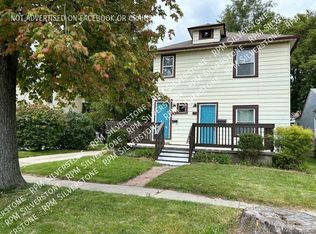 52 W Bernhard Ave, Hazel Park, MI