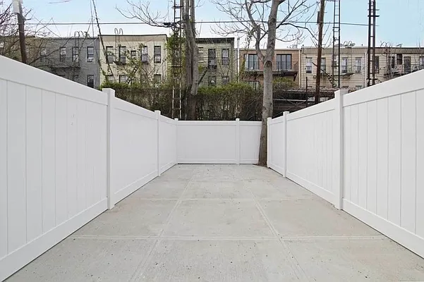 Rented by Ink Realty Services LLC | media 22