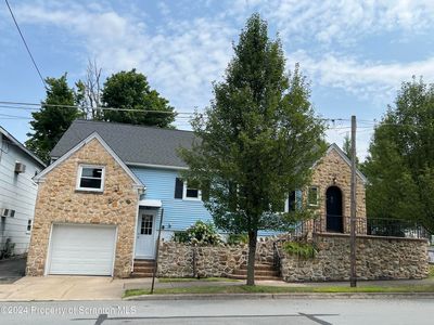 53 S Church St, Carbondale, PA, 18407