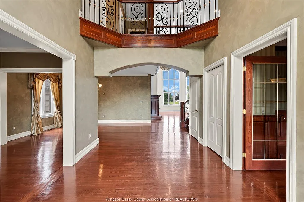 4 bed, 3.5 bath, $4,250 — Photo 4