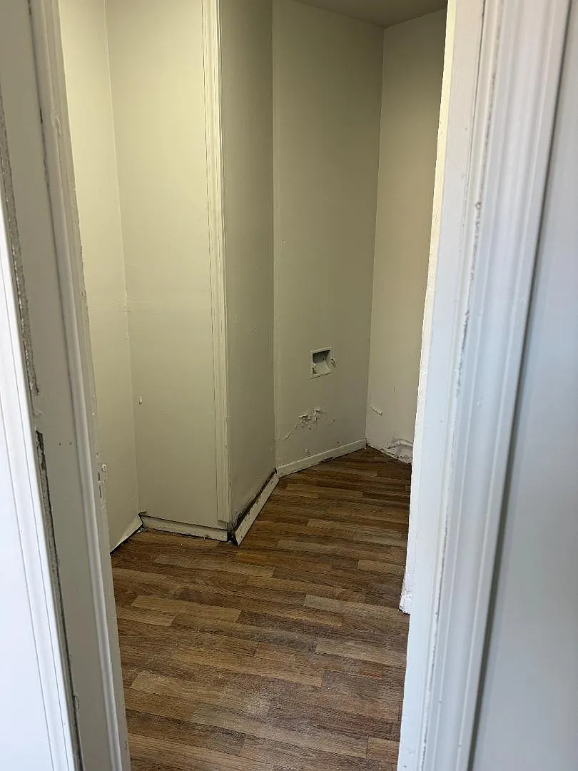 208 E B Ave - Unit 1 — Photo 2