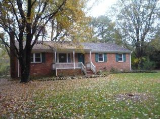 2905 Moyer Rd, Powhatan, VA 23139