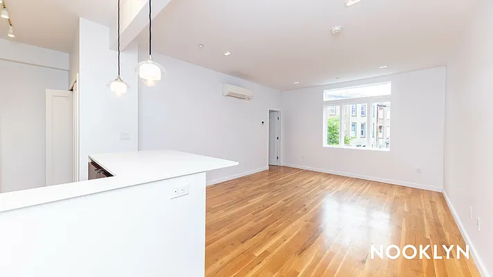 Rented by Nooklyn NYC LLC | media 35