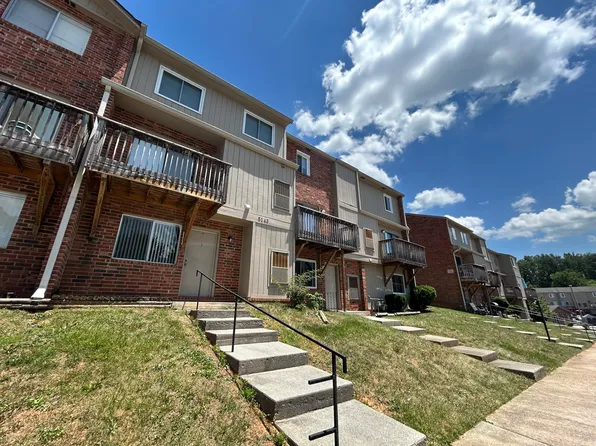 5143 Overland Dr, Roanoke, VA