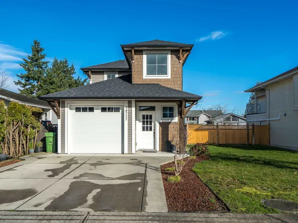 34711 2nd Ave, Abbotsford, BC V2S 8C1