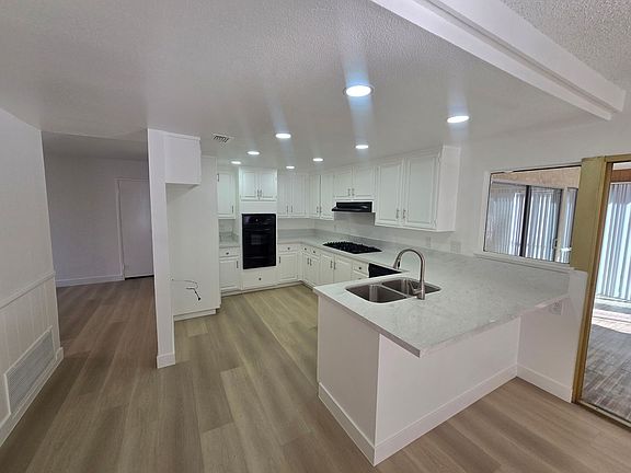 3rd image of 9042 Oceanwood Dr