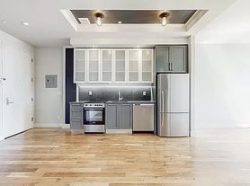 706 Lafayette Ave, Brooklyn, NY