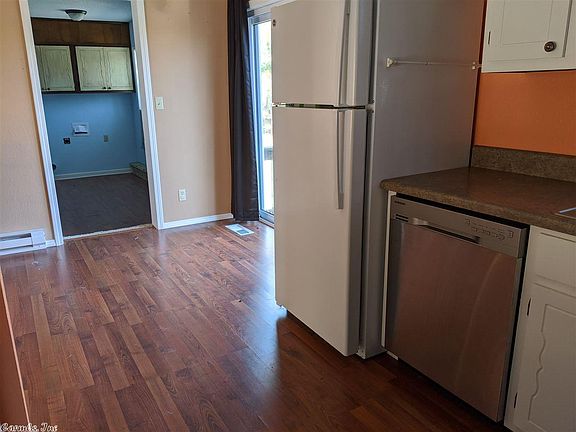 5th image of 28 Micanopy Dr