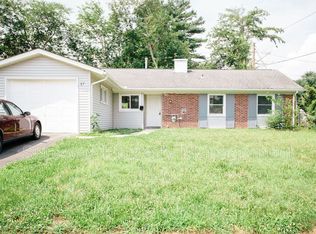 17 Snowdon Ln, Willingboro, NJ 08046